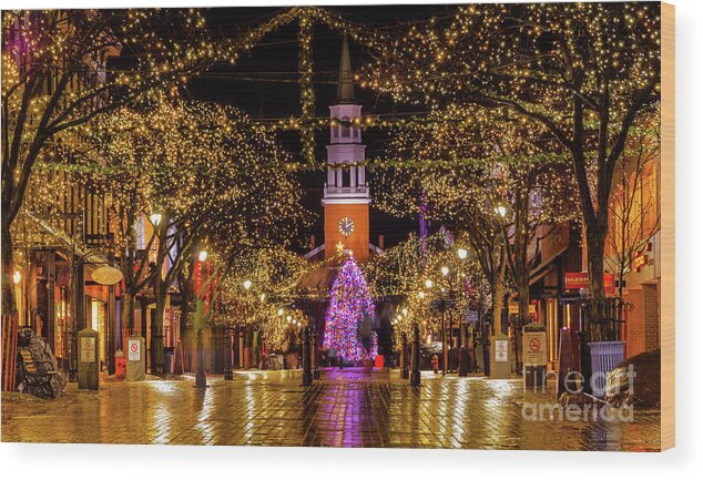 Vermont Wood Print featuring the photograph Christmas on Church Street #2 by Scenic Vermont Photography
