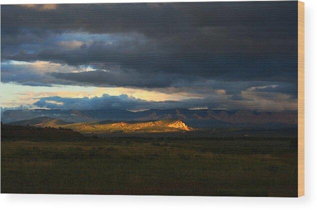 Mountain Range Wood Print featuring the photograph Sky Lightz #1 by Phil Cappiali Jr