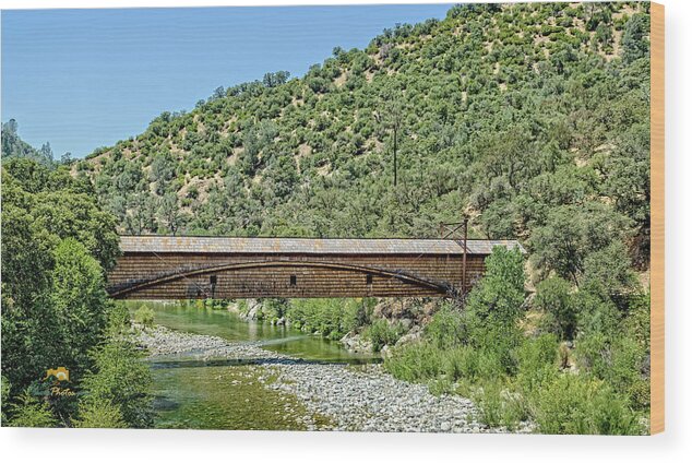 Bridgeport Wood Print featuring the photograph Covered Bridge #2 by Jim Thompson