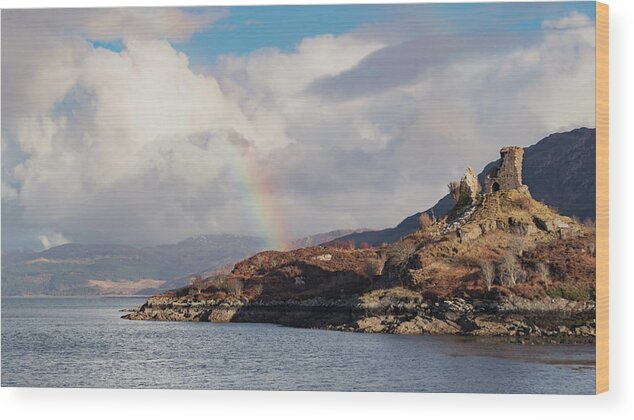 Castle Moil Wood Print featuring the photograph Caisteal Maol by Holly Ross