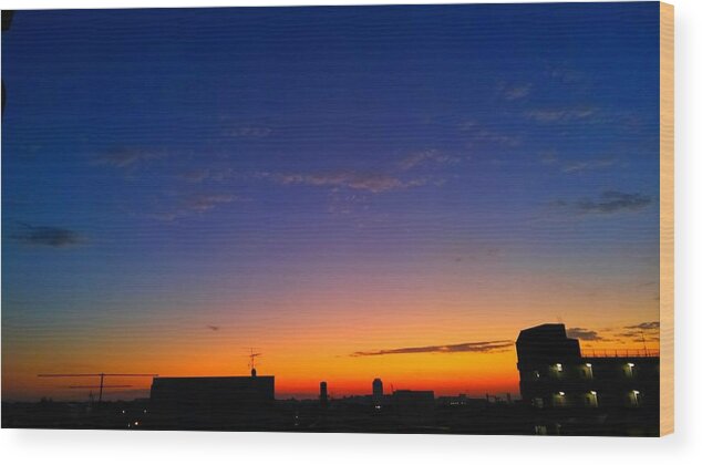 Sunrise Wood Print featuring the digital art Early morning by Kumiko Izumi
