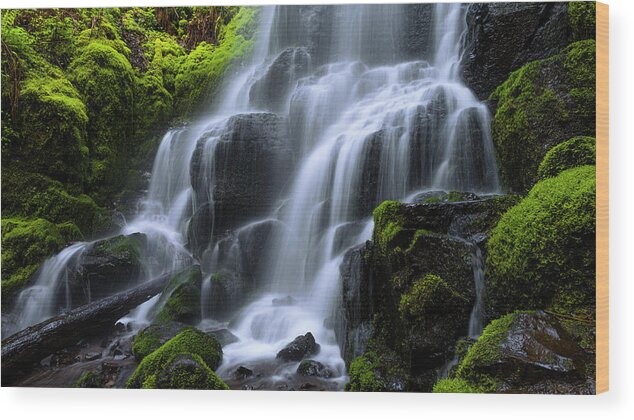 Falls Wood Print featuring the photograph Falls by Chad Dutson