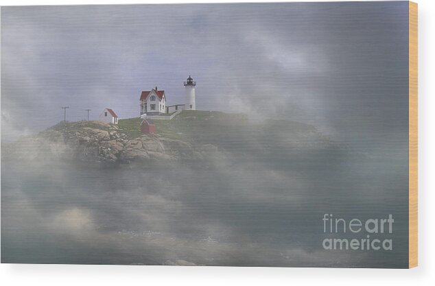 Hthouses Wood Print featuring the photograph Fog On The Nubble by Skip Willits