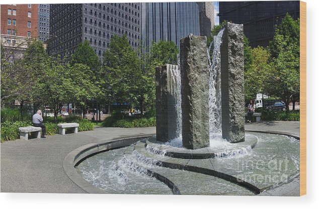 Mellon Green Park And Fountain Wood Print featuring the photograph Mellon Green Fountain Pittsburgh Pennsylvania by Amy Cicconi
