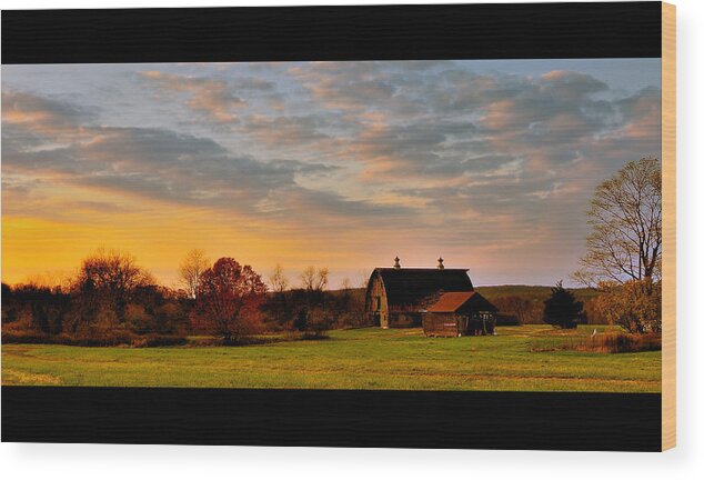 Barn Wood Print featuring the photograph Remains Of A Late Autumn Day by Mark Fuller