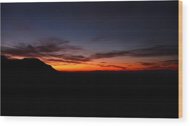 Sunrises Wood Print featuring the photograph Sunrise at Hole-in-the-Wall by Joel Deutsch