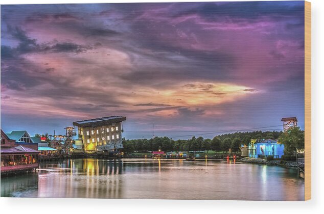 Across Wood Print featuring the photograph Sunset Broadway At The Beach by Traveler's Pics