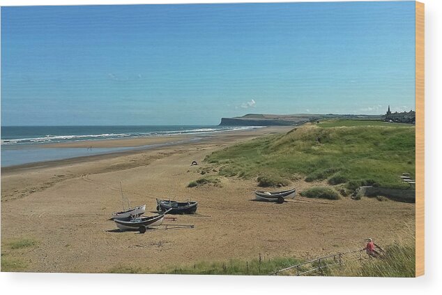 Marske By The Sea Wood Print featuring the photograph The Beach at Marske by the Sea by Jeff Townsend