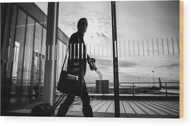 Airport Wood Print featuring the photograph Travelling - Dublin, Ireland - Black and white street photography by Giuseppe Milo