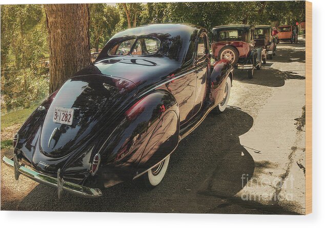 Cars Wood Print featuring the photograph Vanishing Point by John Anderson