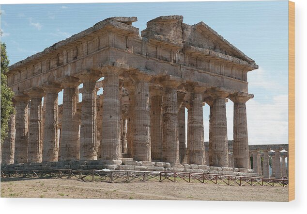 Majestic Wood Print featuring the photograph Ancient Greek Ruins by Stuart Mccall