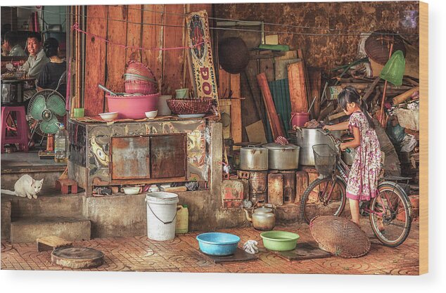 Asia Wood Print featuring the photograph Hanoi Girl by Michael Lees