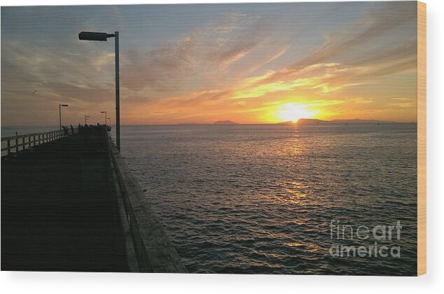 California Wood Print featuring the photograph Hueneme Pier Sunset by Lee Antle