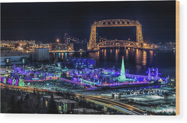 Bentleyville Wood Print featuring the photograph Merry Christmas Duluth by Susan Rissi Tregoning