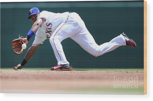 People Wood Print featuring the photograph Elvis Andrus by Tom Pennington