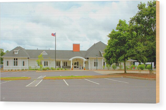 Ashland Community Center Wood Print featuring the digital art Ashland Community Center by Cliff Wilson
