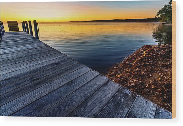 Dock Wood Print featuring the photograph Frosty Dock by Joe Holley