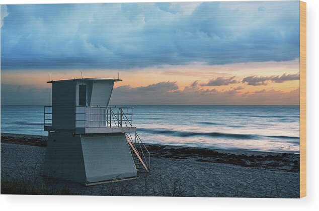Beach Wood Print featuring the photograph Lifeguard Tower at Juno Beach by Laura Fasulo