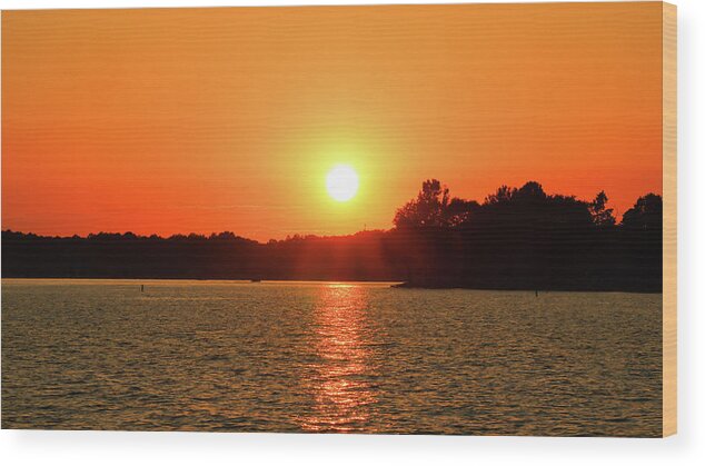 Lake Wood Print featuring the photograph Orange Lake Evening Time by Ed Williams