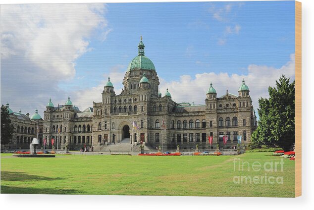 Parliament Wood Print featuring the photograph Parliament Victoria BC 2979 by Jack Schultz