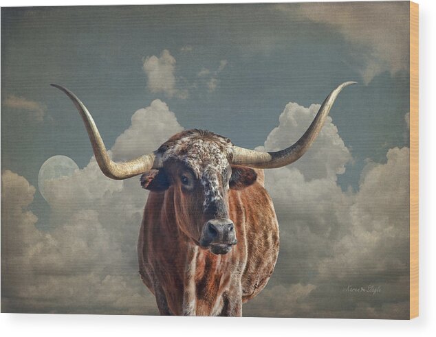 Cow Wood Print featuring the photograph Texas Longhorn by Karen Slagle