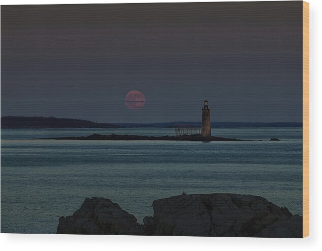 Maine Wood Print featuring the photograph Moonrise #1 by Sara Hudock