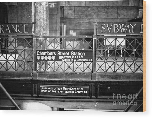 Chambers Street Station Wood Print featuring the photograph Chambers Street Station in New York City by John Rizzuto