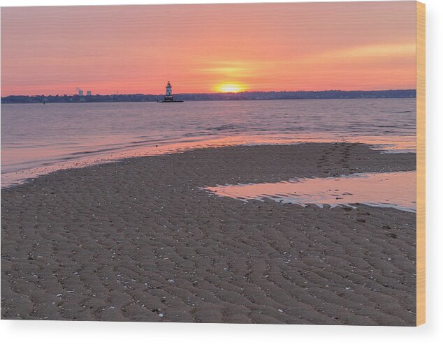 New England Wood Print featuring the photograph Conimicut Ripples by Bryan Bzdula