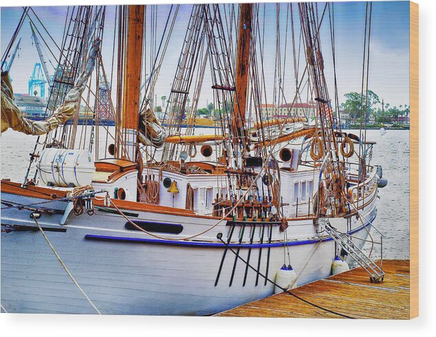 Sailing Wood Print featuring the photograph Docked by Joseph Hollingsworth