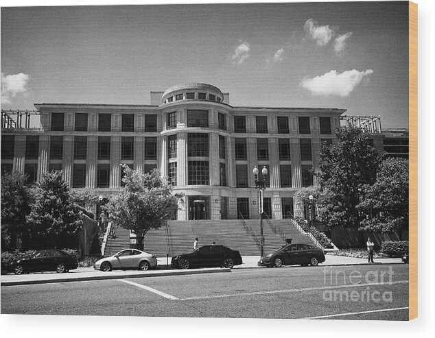 Mcdonough Wood Print featuring the photograph McDonough Hall georgetown university law center Washington DC USA by Joe Fox