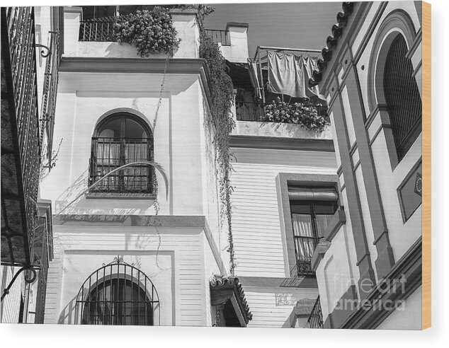 Close Quarters In Seville Wood Print featuring the photograph Close Quarters in Seville by John Rizzuto