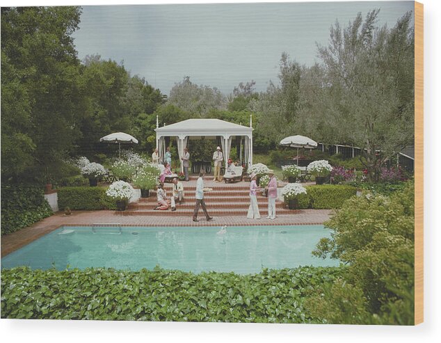 Swimming Pool Wood Print featuring the photograph Poolside Drinks by Slim Aarons