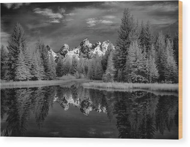 Tetons Wood Print featuring the photograph Schwabachers Landing in the Tetons II by Jon Glaser