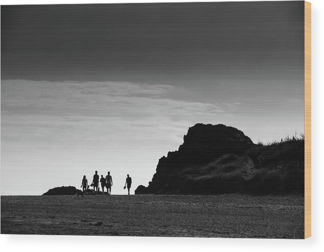Beach Wood Print featuring the photograph Beach walkers by Gary Browne
