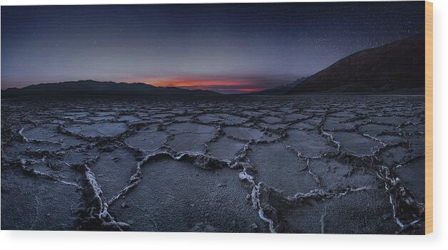 Landscape Wood Print featuring the photograph The Dark Side by Javier De La