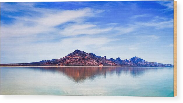 Utah Wood Print featuring the photograph Salt Lake Mountain by Robert FERD Frank