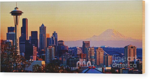 Seattle Wood Print featuring the photograph Sunset Seattle by Frank Larkin