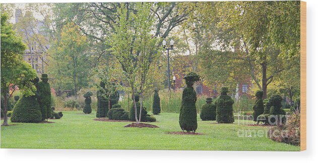 Topiary Park Wood Print featuring the photograph Topiary Park in Columbus by Jack Schultz