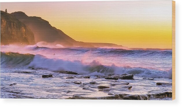 Coalcliff Beach Wood Print featuring the photograph Between Sets by Mark Lucey