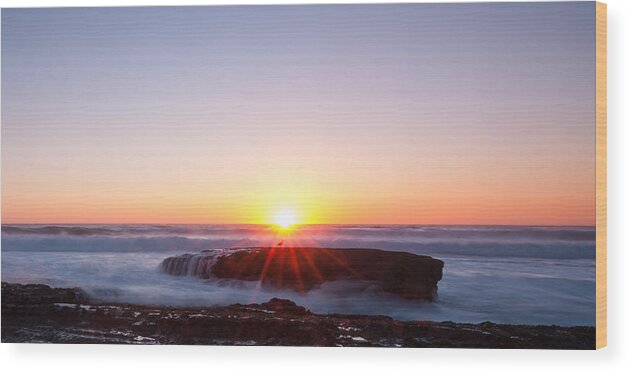Landscape Wood Print featuring the photograph End Of Another Day by Catherine Lau