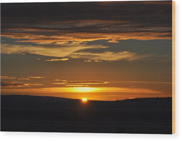 Sundown Wood Print featuring the photograph Setting Sun by Mike Helland