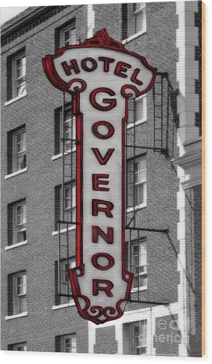 20th Wood Print featuring the photograph Hotel Governor Sign by Vibert Jeffers