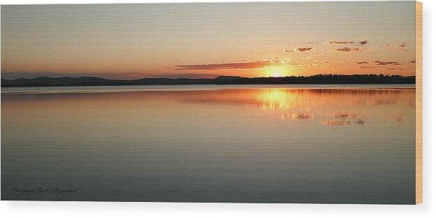 Wallis Lake Nsw Australia Wood Print featuring the photograph End of the day 01 by Kevin Chippindall
