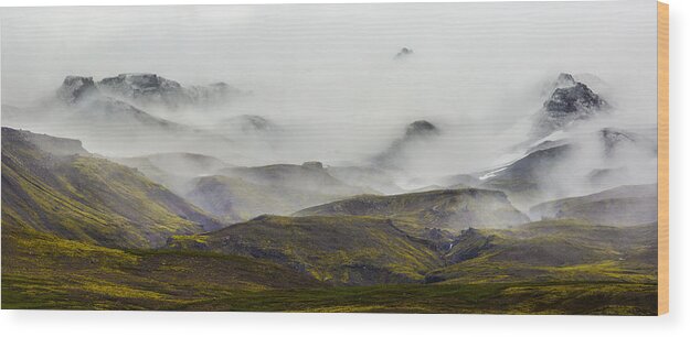 Sky Wood Print featuring the photograph Ramble thru the Mountains I by Jon Glaser