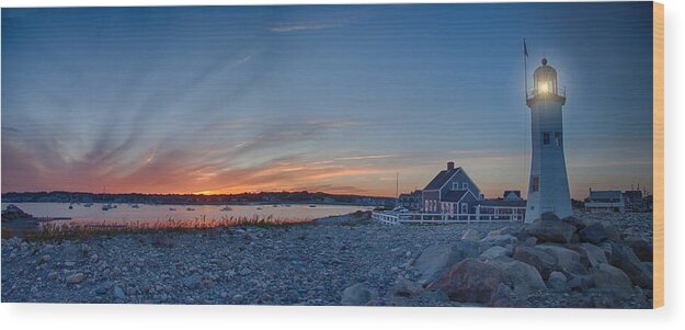 Scituate Lighthouse Wood Print featuring the photograph Sunset at Scituate light by Jeff Folger