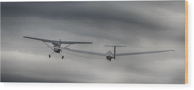 Glider Wood Print featuring the photograph Ready to Glide by Roni Chastain