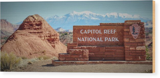 Utah Wood Print featuring the photograph Capitol Reef Sign by Paul Freidlund