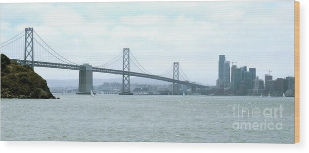 California Wood Print featuring the photograph Golden Gate Bridge, San Francisco u1 by Zvika Pollack