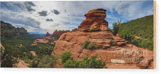Arizona Wood Print featuring the photograph Beautiful Sedona Panorama by Raul Rodriguez