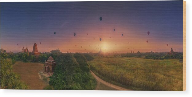 Bagan Wood Print featuring the photograph Sunrise In Bagan by Felipe Souto